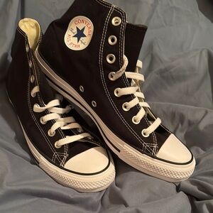 Converse Chuck Taylor Black High-Tops